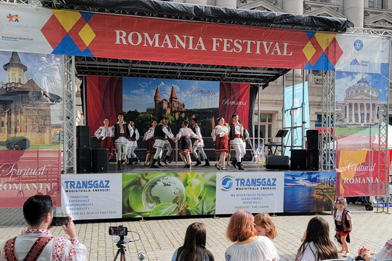 Ediția XXI-a a festivalului Ziua României pe Broadway